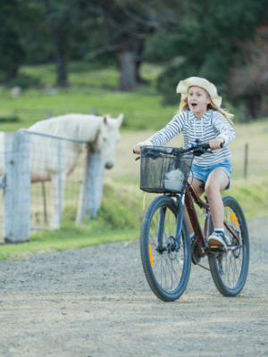 kids-cycling