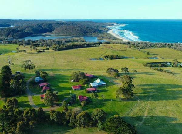 Aerial view of Oakleigh Farm Cottages, Mystery Bay